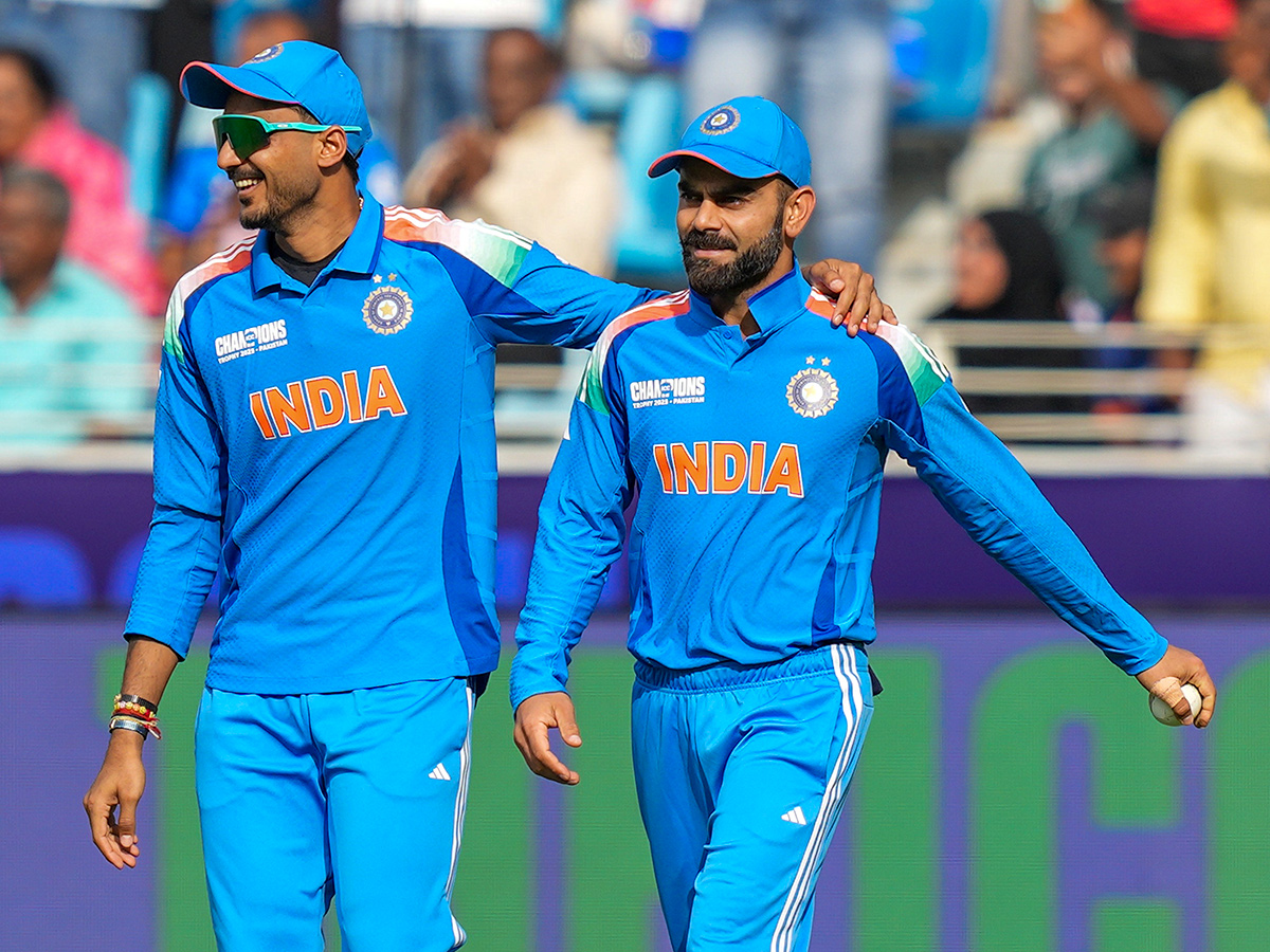 ICC_20Champions_20Trophy_20cricket_20match_20between_20India_20and_20Bangladesh_20at_20Dubai__20_2832_29.jpg 32