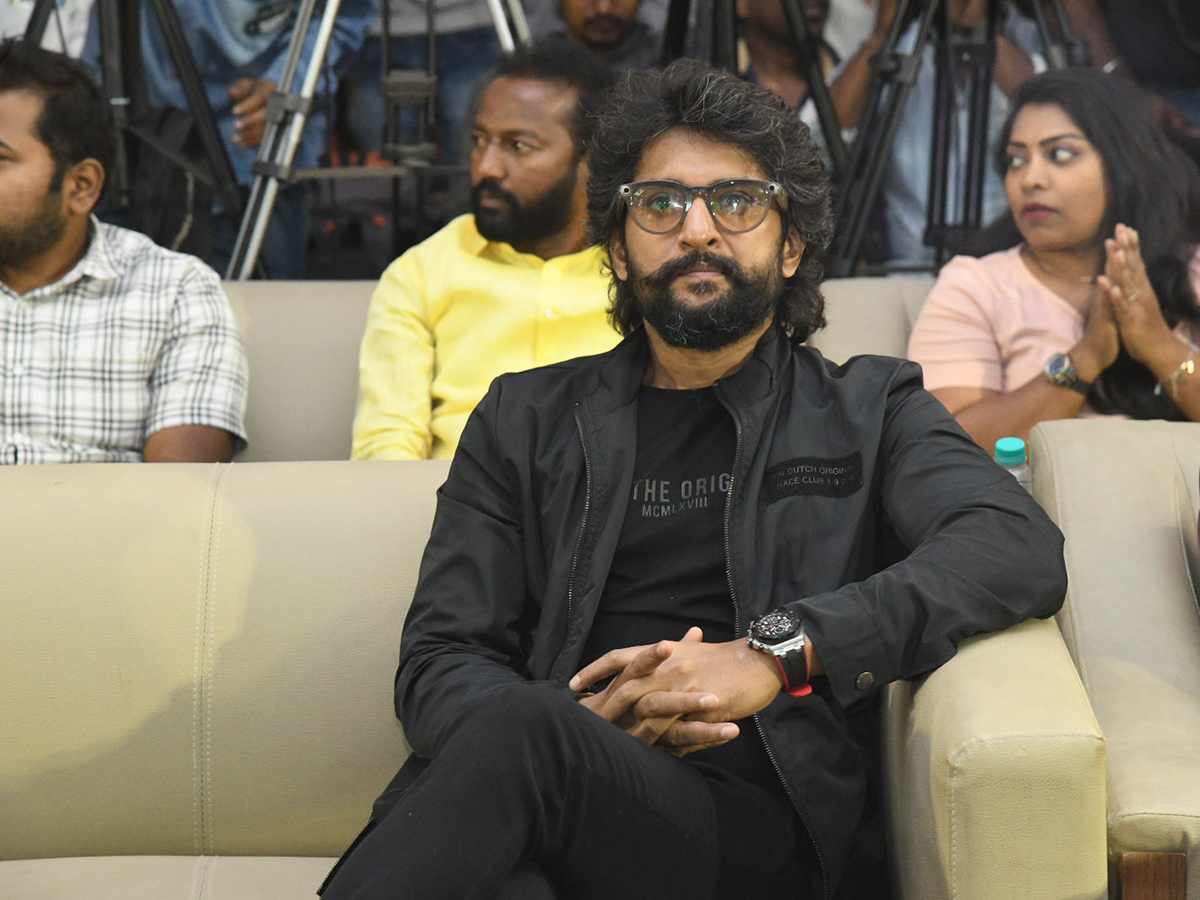 Aadhi_20Pinisetty_20Shabdham_20Movie_20Pre_20Release_20Event_20Pics__20_2814_29.jpg 14