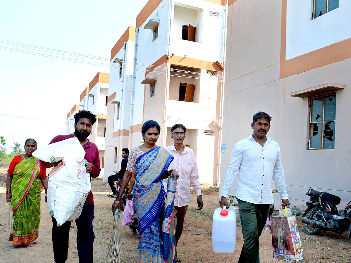 Best_20Photos_20of_20The_20Week_20in_20AP_20and_20Telangana_20Photo_20Gallery_20_2813_29.jpg 14