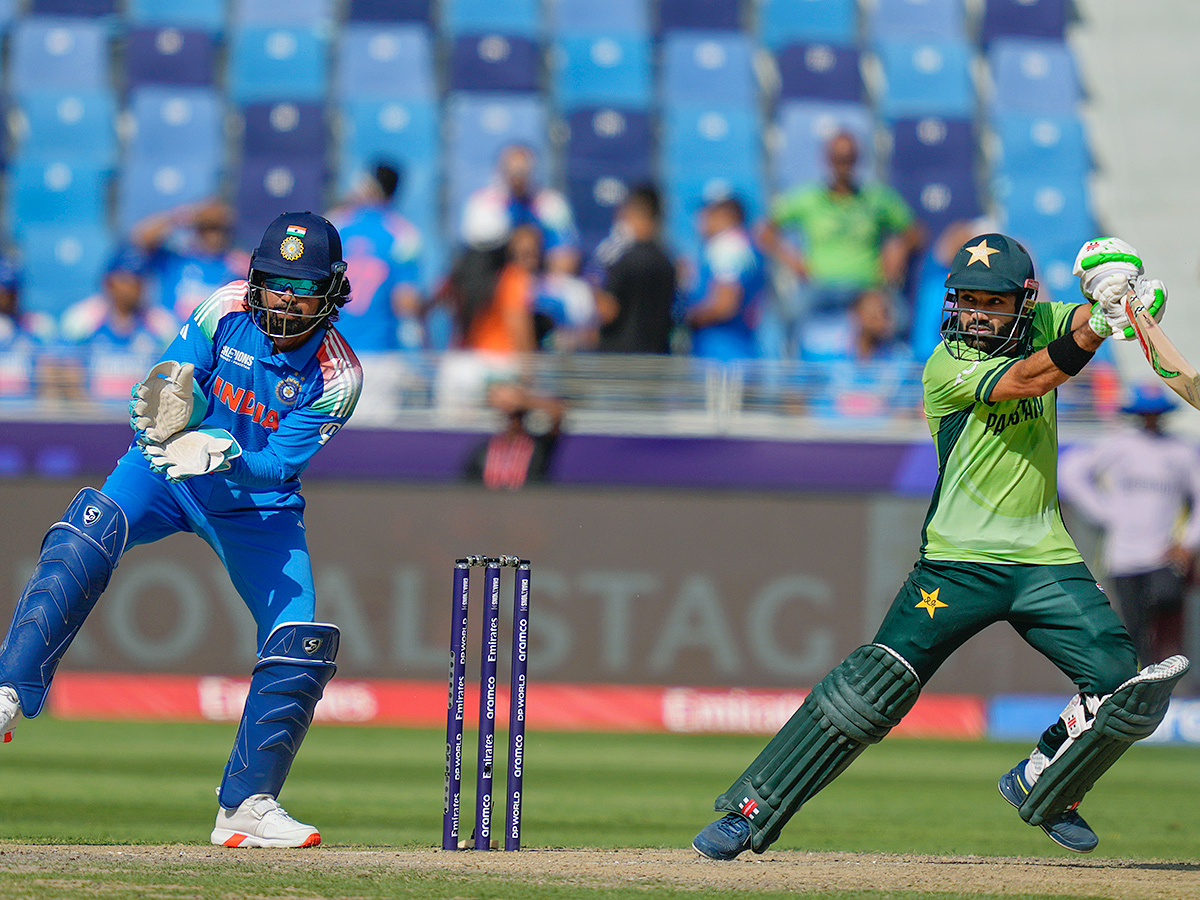 Champions_20Trophy_202025_20cricket_20match_20between_20India_20and_20Pakistan_2C_20in_20Dubai__20_2815_29.jpg 15