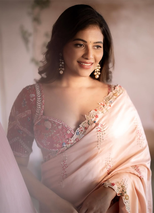 actress_20anjali_20latest_20photos_20in_20social_20media__20_2816_29.jpg 16