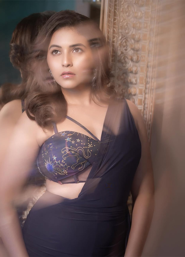 actress_20anjali_20latest_20photos_20in_20social_20media__20_286_29.jpg 6