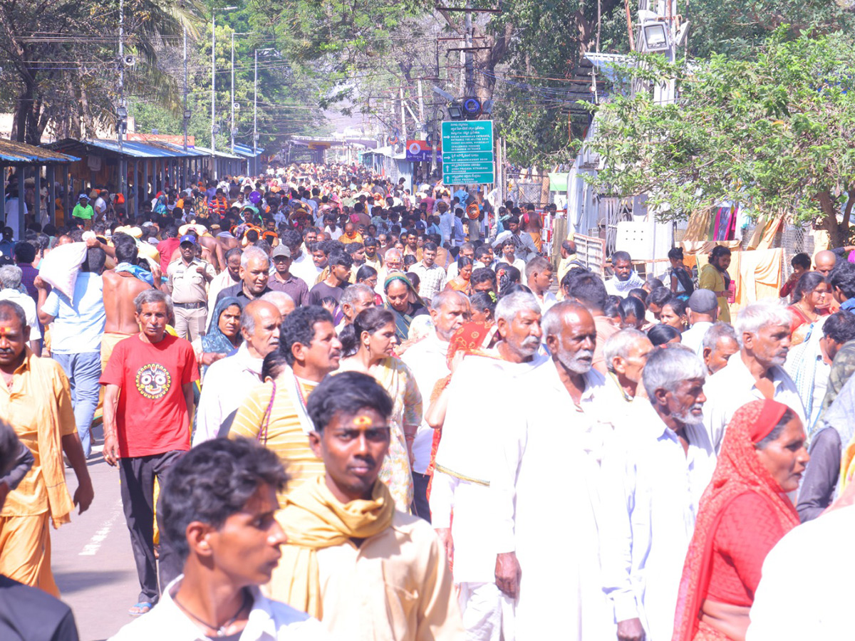 maha_20shivaratri_202025_20celebrations_20at_20srisailam_20photos__20_2812_29.jpg 12