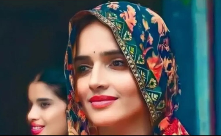 seema-main.jpg