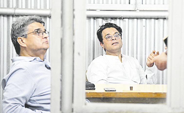 Pankaj-Gaur_2C.jpg