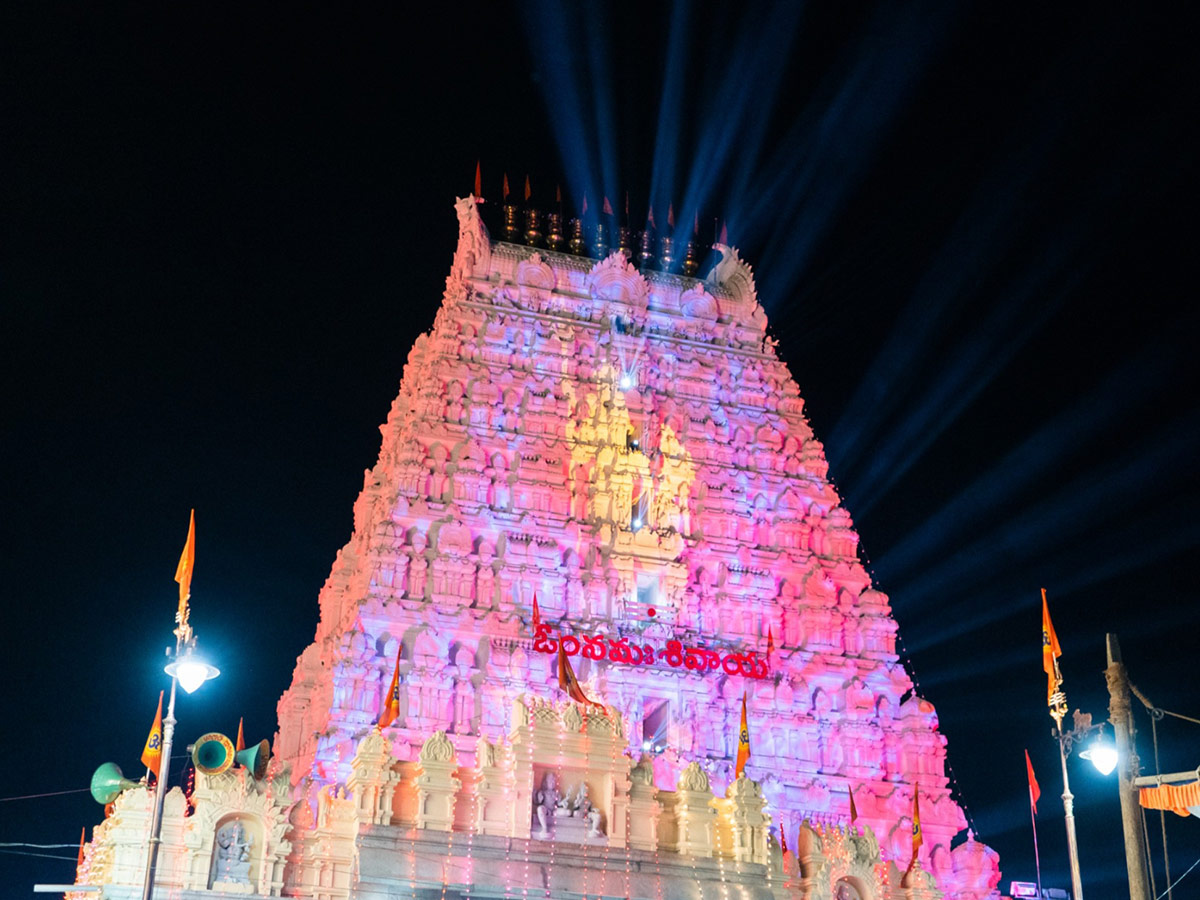 maha_20shivaratri_202025_20celebrations_20at_20srikalahasti_12.jpg 10