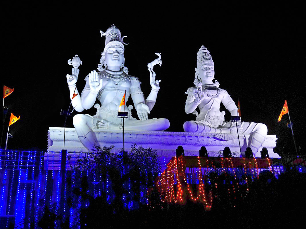 maha_20shivaratri_202025_20celebrations_20at_20srikalahasti_4.jpg 4