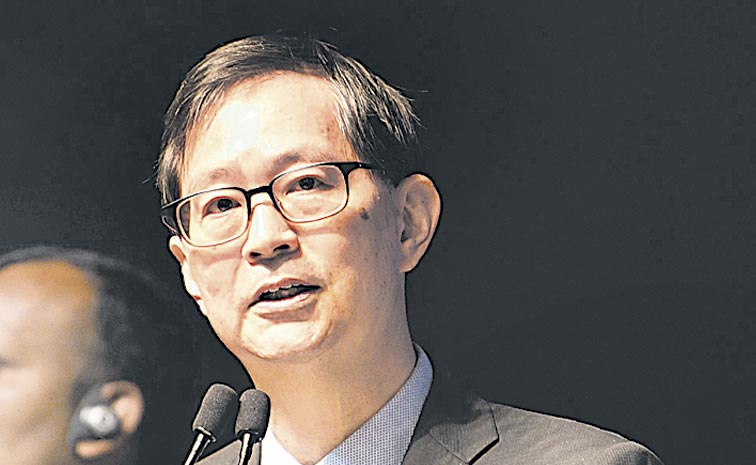 PROF.-PATRICK-TAN.jpg