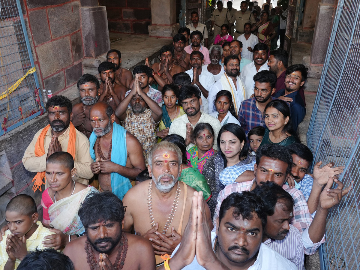 maha_20shivaratri_20celebrations_20at_20telugu_20states_20photos_12.jpg 12