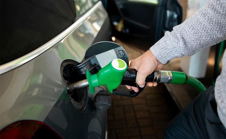 petrol01.jpg