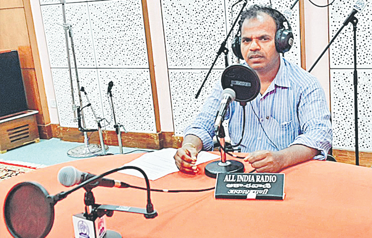 radio.jpg