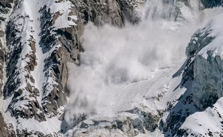avalanche.jpg