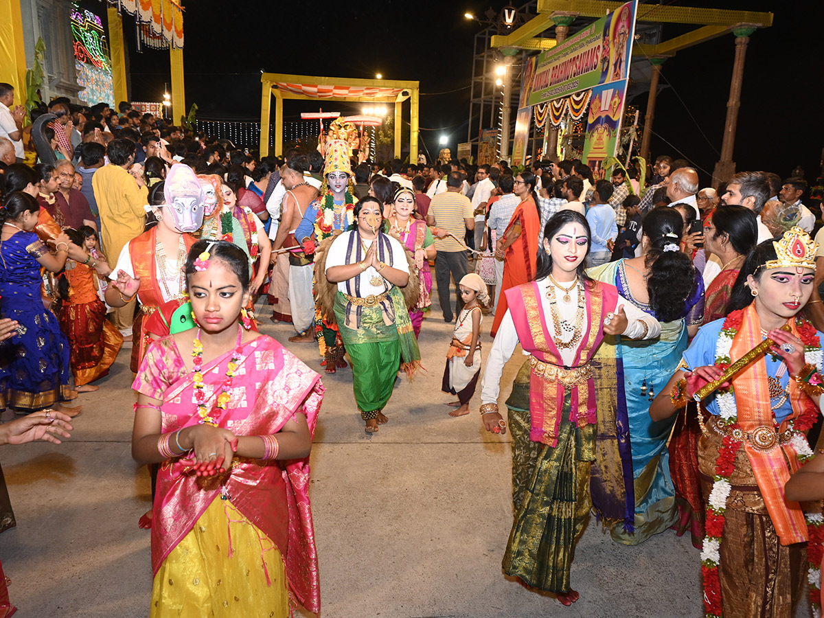 Brahmotsavam_20at_20TTD_20Temple_20Jubilee_20Hills__20_286_29.jpg 6