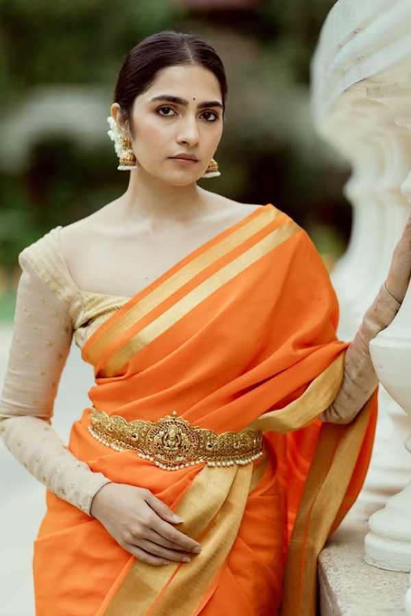 Rukmini_20Vasanth_20simple_20and_20Stunning_20photos_20_2811_29.jpg 12