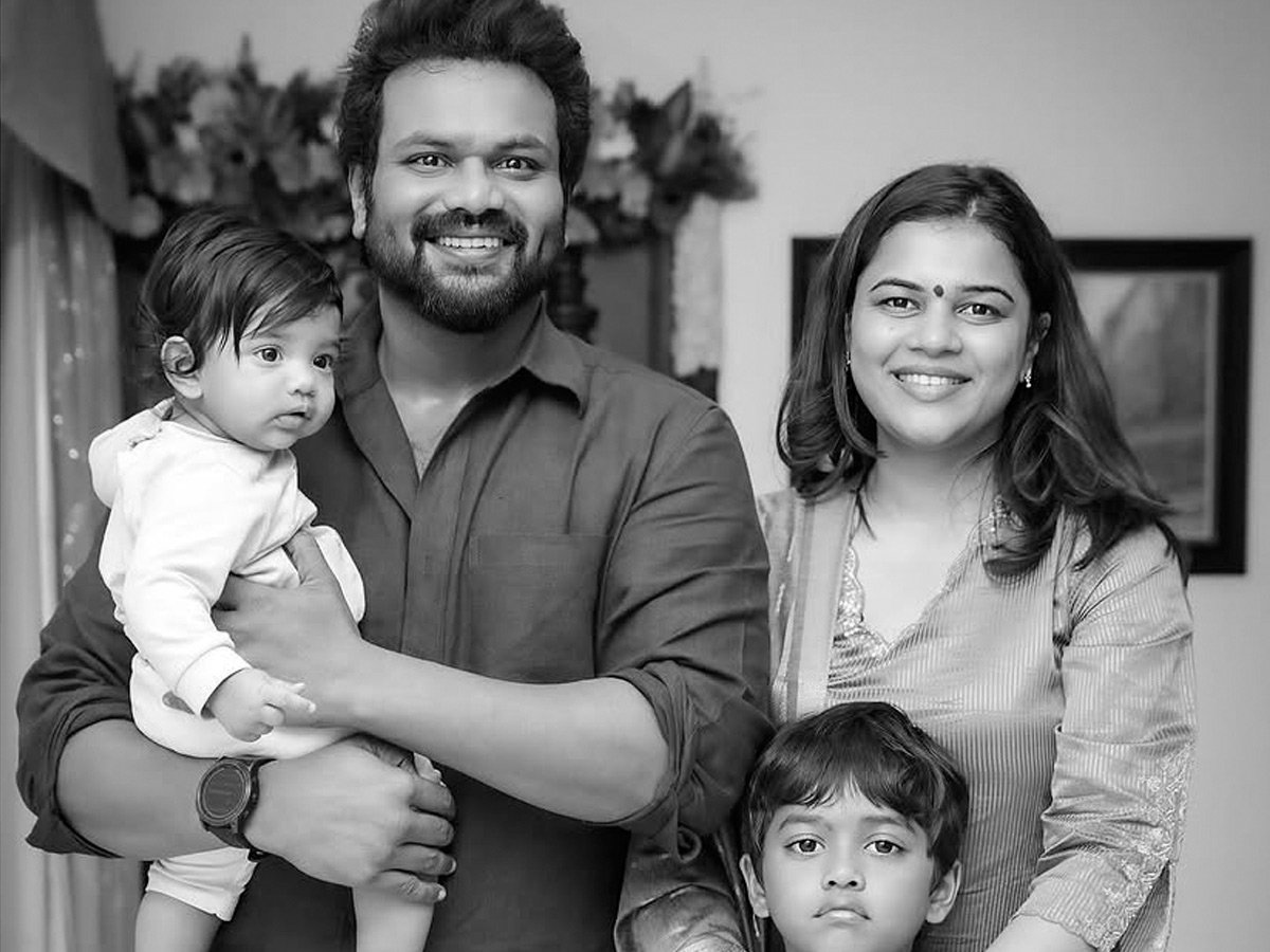 Actor_20Manchu_20Manoj_20Share_20heartfelt_20post_20to_20wife_20Mounika_20on_20their_20second_20Wedding_20Anniversary_20Photos_20_283_29.jpg 6