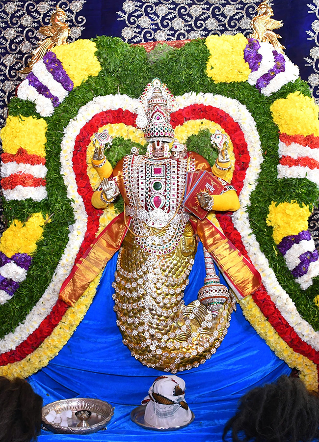 Yadagirigutta_20Brahmotsavam_202025_20Photos__20_2815_29.jpg 15