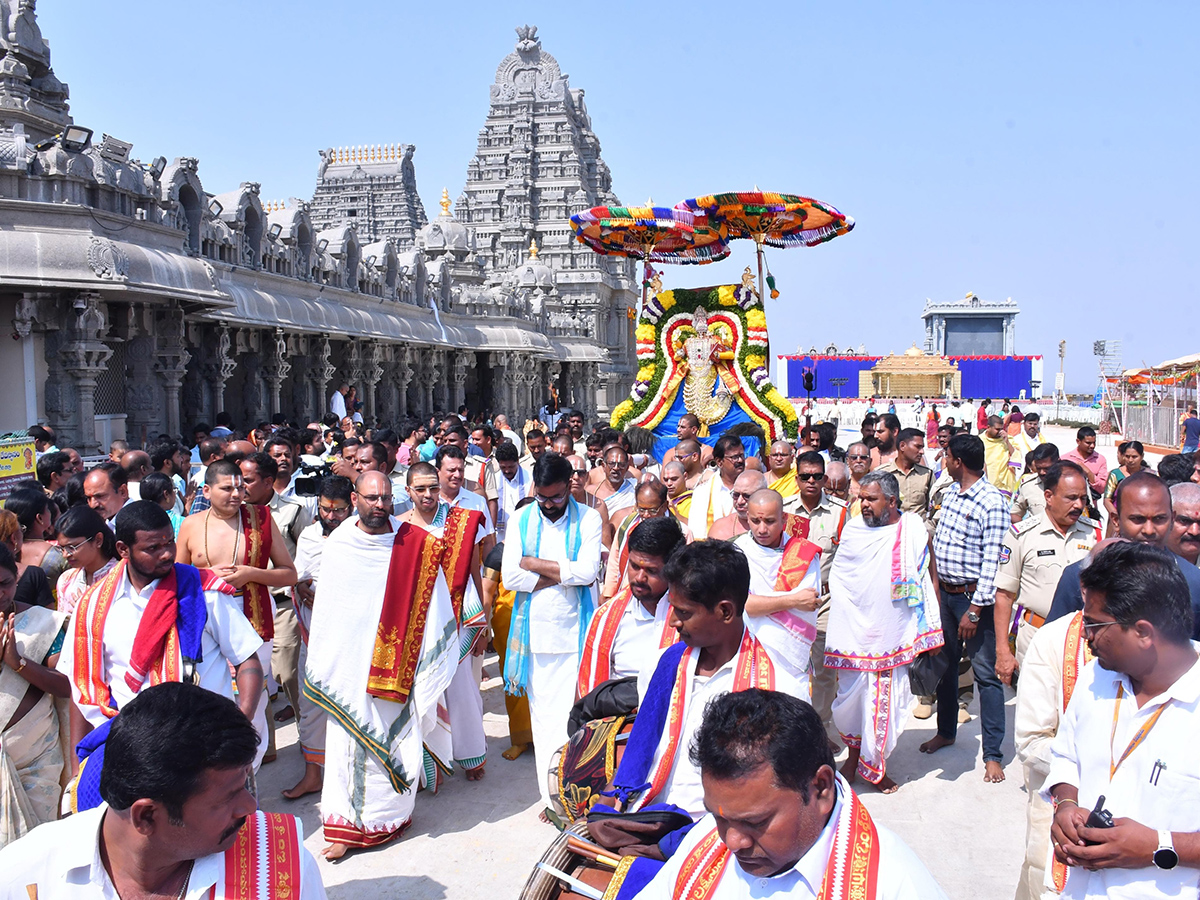 Yadagirigutta_20Brahmotsavam_202025_20Photos__20_281_29.jpg 1