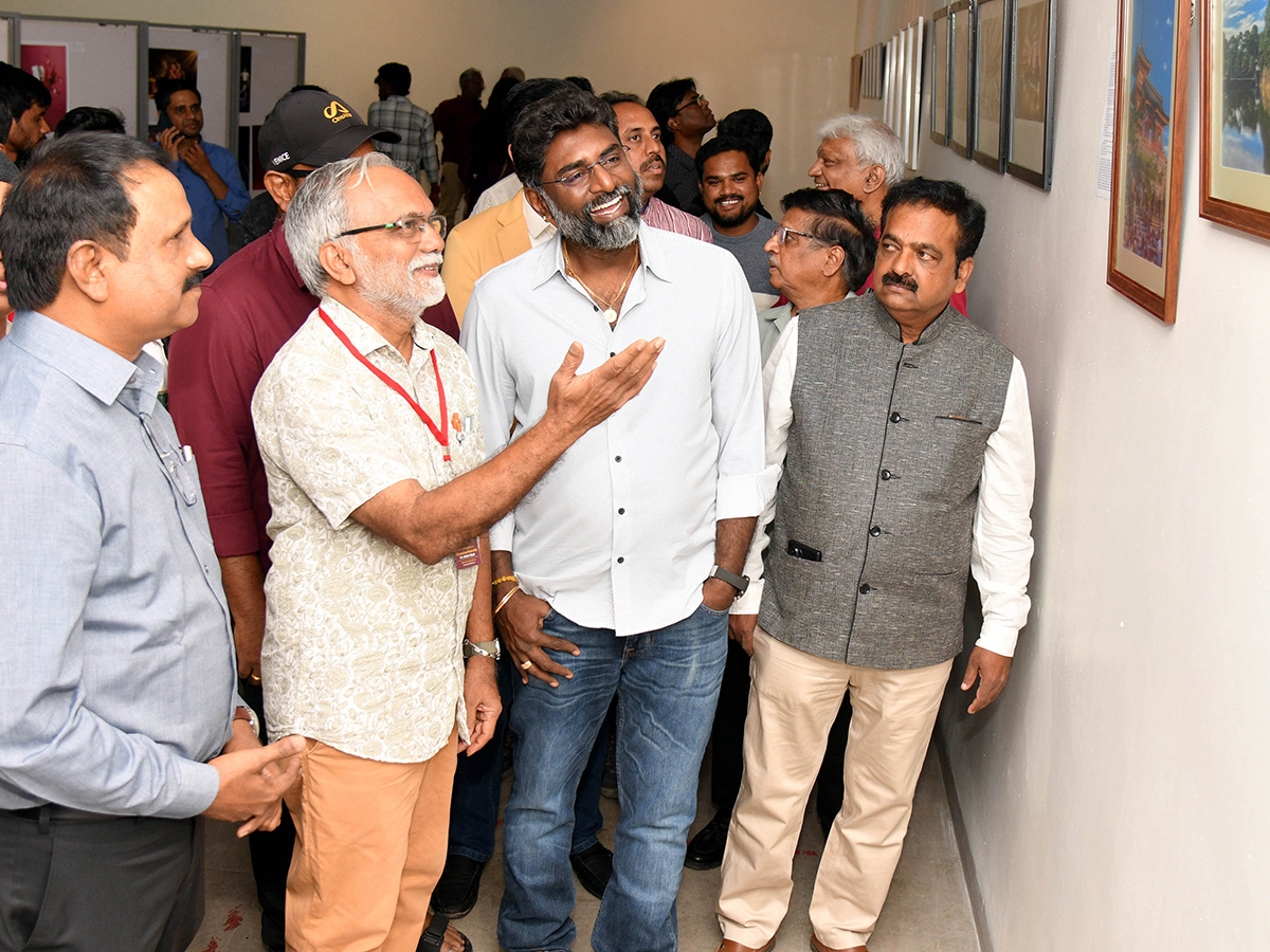 Cinematographer-Senthil-Kumar-at-Photo-Trade-Exhibition_1.jpg 1