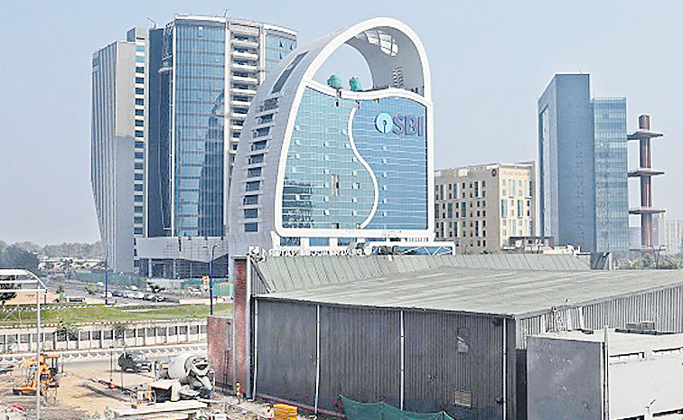 GIFT-City-funds.jpg