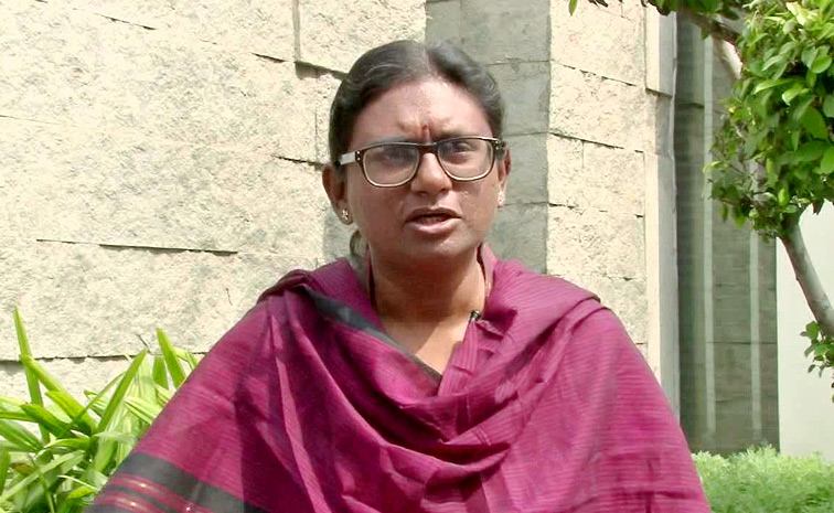 Meenakshi-Natarajan5.jpg