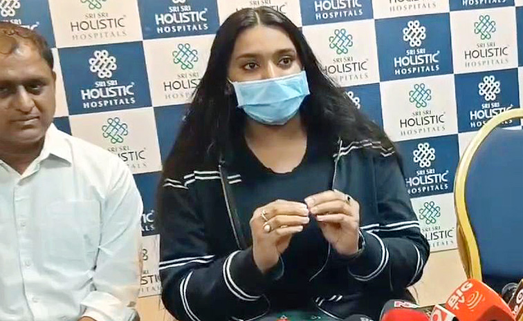 Singer-Kalpana-Daughter.jpg