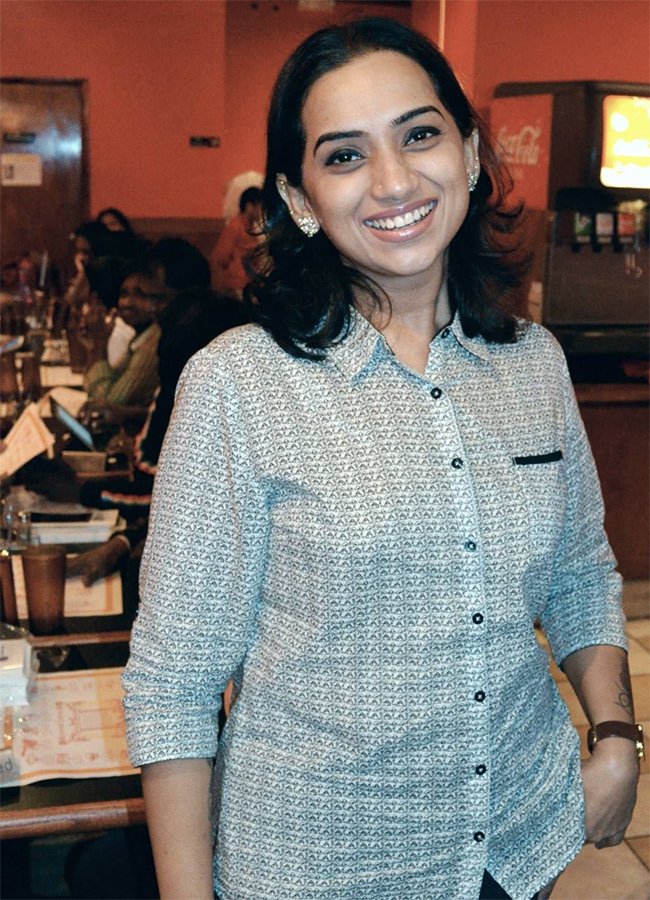 Singer_20Kalpana_20Family_20Details_20And_20Health_20Update__20_2812_29.jpg 12