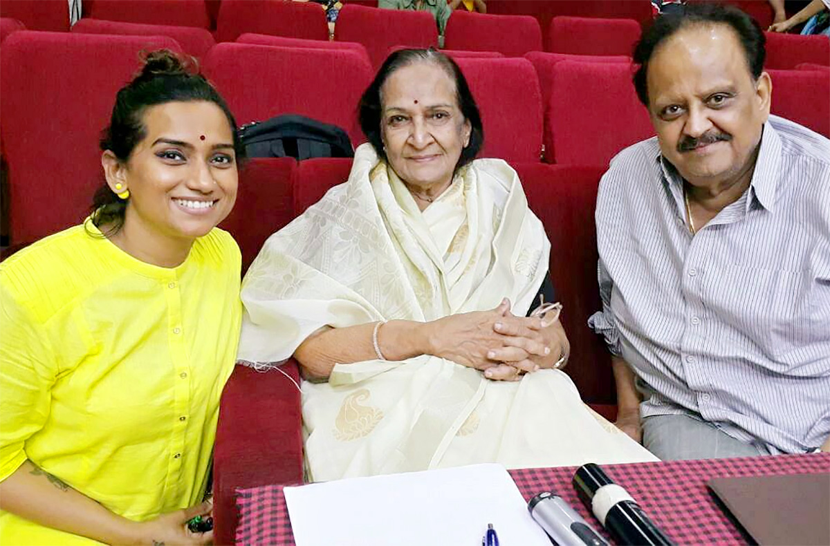 Singer_20Kalpana_20Family_20Details_20And_20Health_20Update__20_2817_29.jpg 17