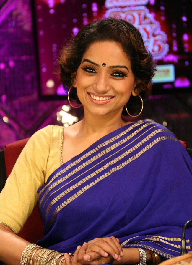 Singer_20Kalpana_20Family_20Details_20And_20Health_20Update__20_289_29.jpg 9