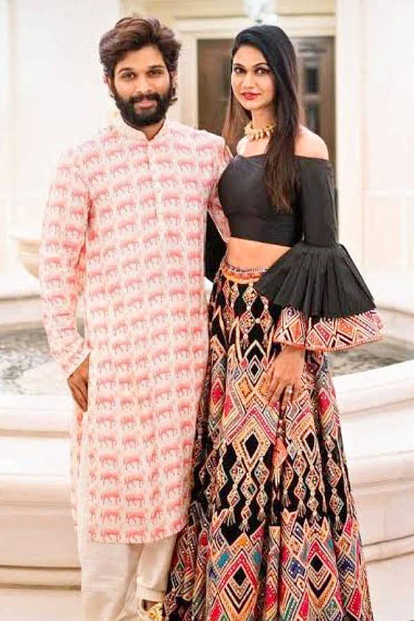 Allu_20Arjun_20And_20Sneha_20Reddys_20Most_20Lovable_20Moments_20On_20Their_20Wedding_20Anniversary_20Photos_20_284_29.jpg 7