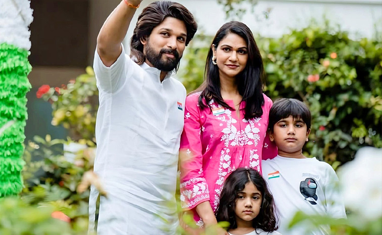 Allu_20Arjun_20And_20Sneha_20Reddys_20Most_20Lovable_20Moments_20On_20Their_20Wedding_20Anniversary_20Photos_20_286_29.jpg 9