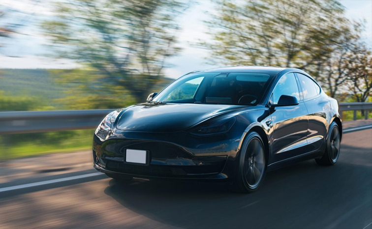 tesla01.jpg