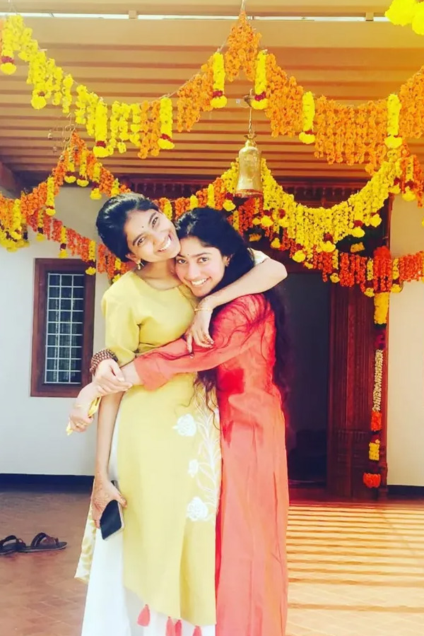 Sai_20Pallavi_20Sister_20Pooja_20Kannan_20Competing_20IN_20Beauty_20Photos_20_283_29.jpg 4