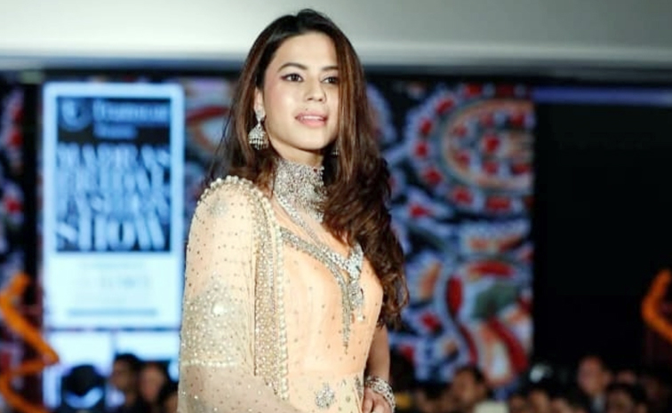 Ranya_20rao_201.jpg