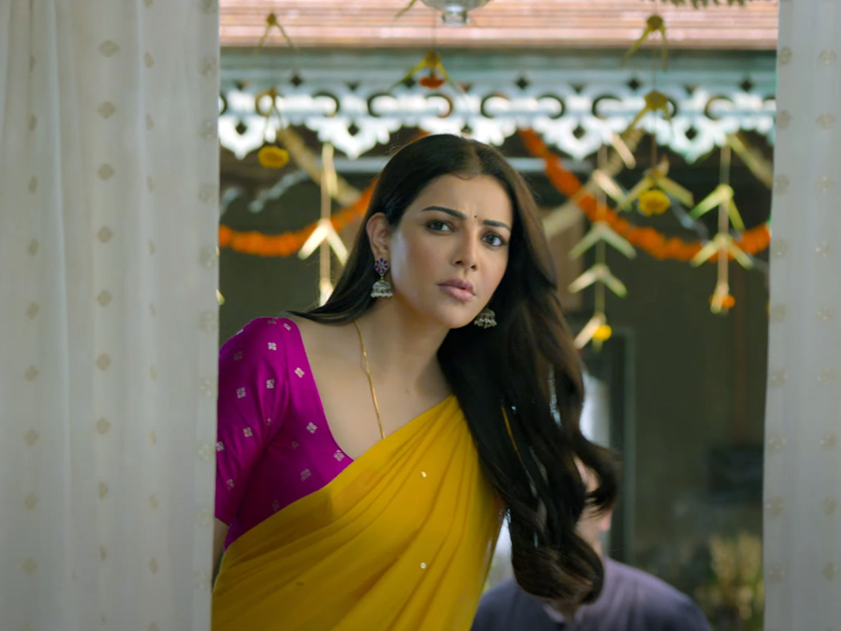 Holy_20song_20in_20Sikandar_20movie5.jpg 7