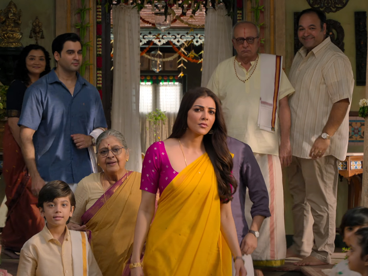 Holy_20song_20in_20Sikandar_20movie6.jpg 8