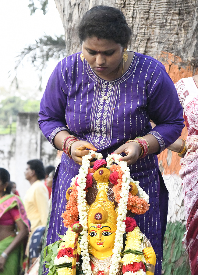 Tholella_20Sambaram_20In_20Pydithalli_20Sirimanu_20Utsavam_20Photos__20_2811_29.jpg 11