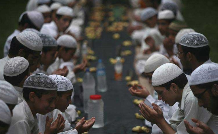 ramdan2025-fasting.jpg
