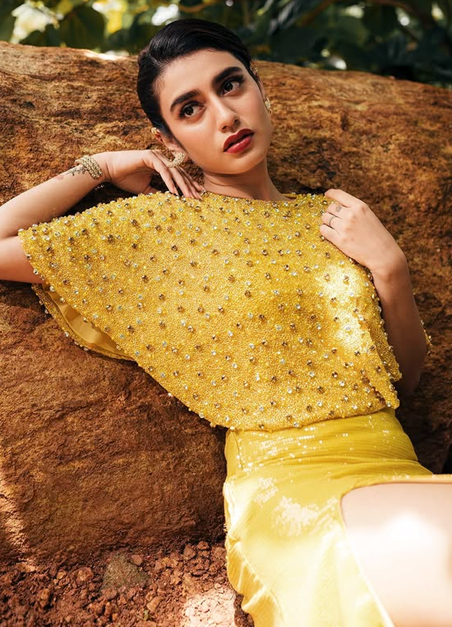 Priya_20prakash_20warrier2_0.jpg 3