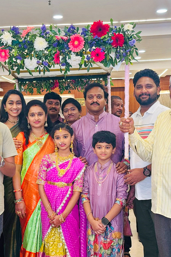 Anchor_20Vindhya_20Vishaka_20Remembering_20Home_20Town_20memories_20Photos_20_288_29.jpg 9
