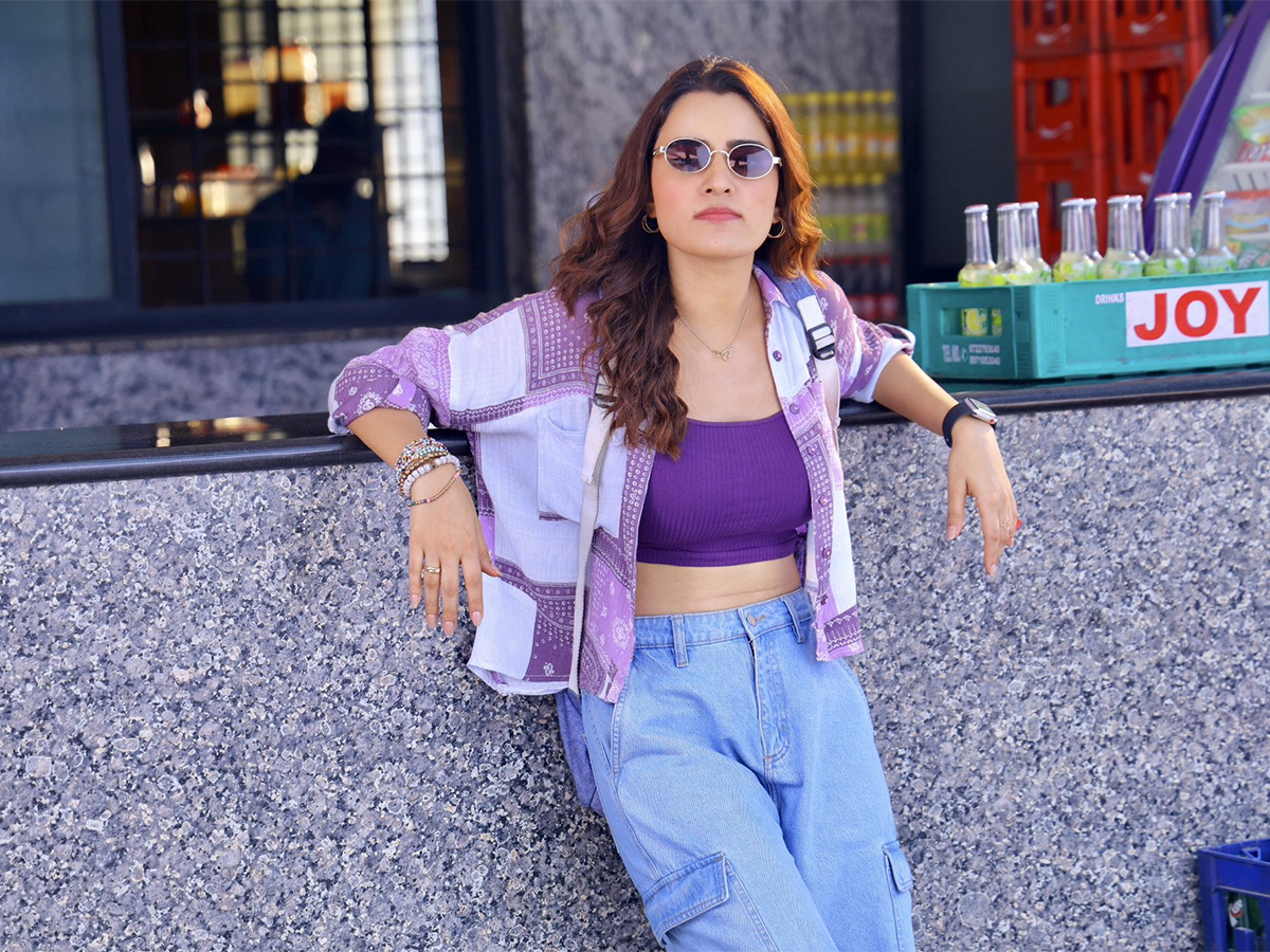 Dilruba_20Movie_20Heroine_20Rukshar_20Dhillon_20Photos_20_281_29.jpg 2