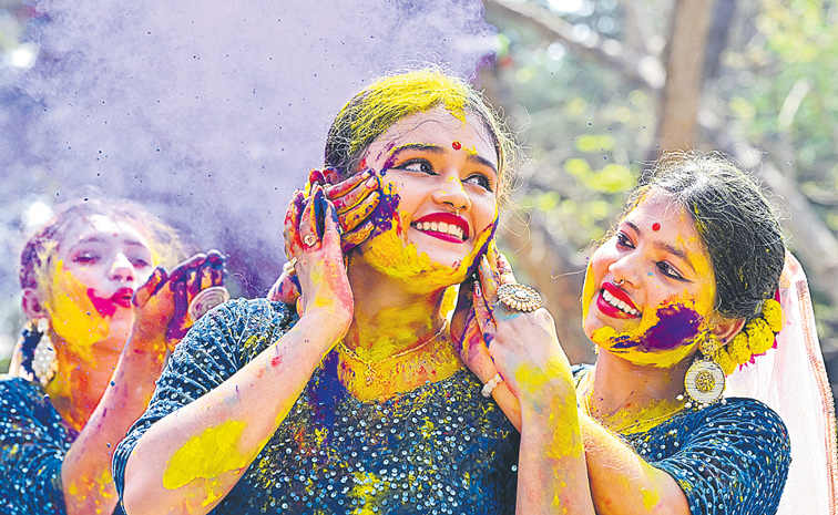holi123.jpg