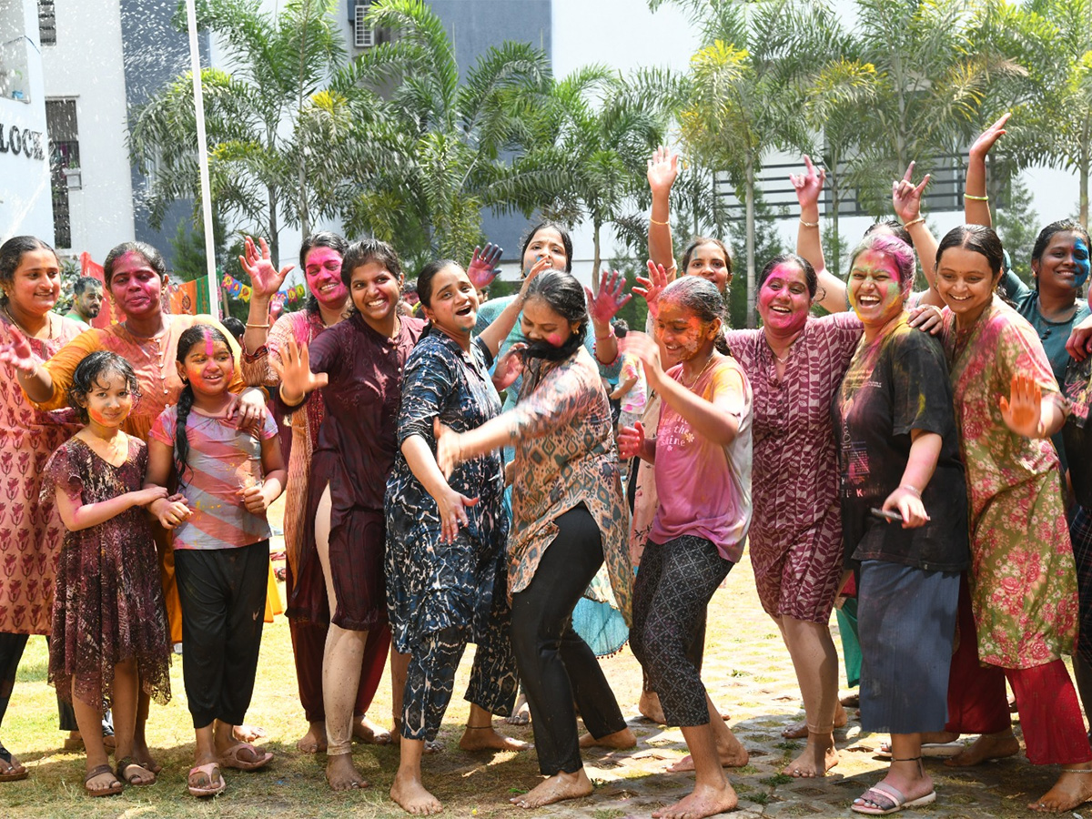 holi_20celebrations_20hyderabad__20_2813_29.jpg 13