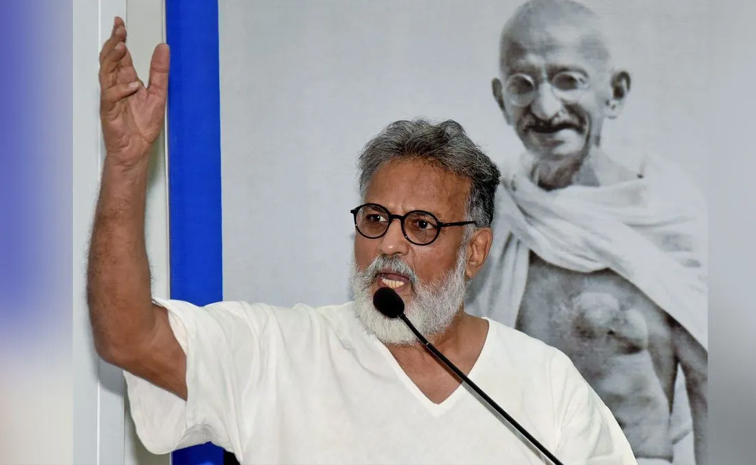 tushar_20gandhi.jpg