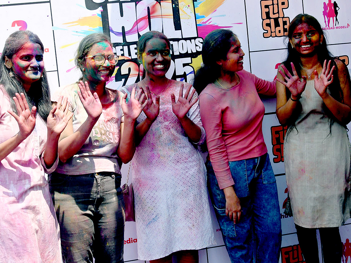 holi_202025_20celebrations_20in_20hyderabad_20HD_20photos__20_282_29.jpg 2
