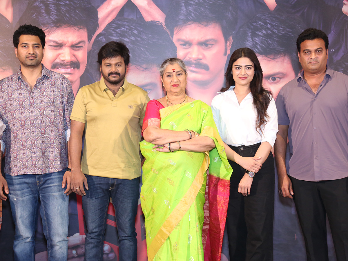 Pelli_20Kani_20Prasad_20Movie_20Press_20Meet_20Photos__20_281_29.jpg 1