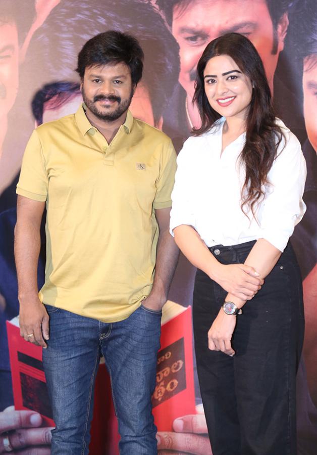Pelli_20Kani_20Prasad_20Movie_20Press_20Meet_20Photos__20_288_29.jpg 8
