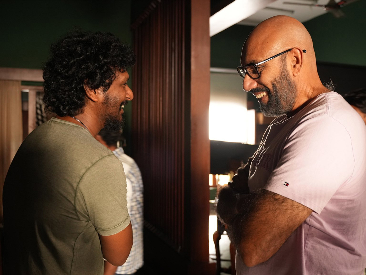 Rajinikanth-Coolie-Movie-HD-Stills_-_284_29.jpg 5