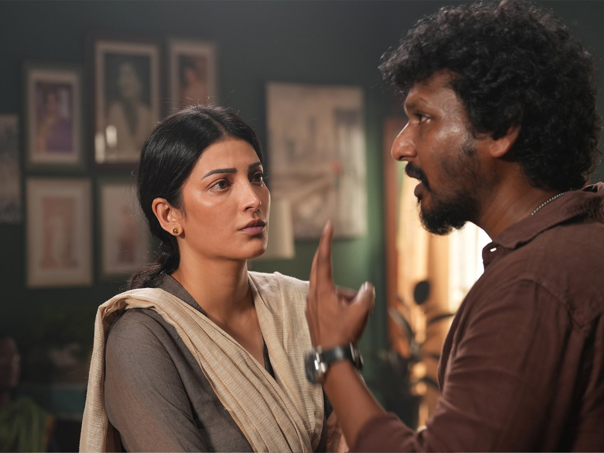 Rajinikanth-Coolie-Movie-HD-Stills_-_286_29.jpg 7