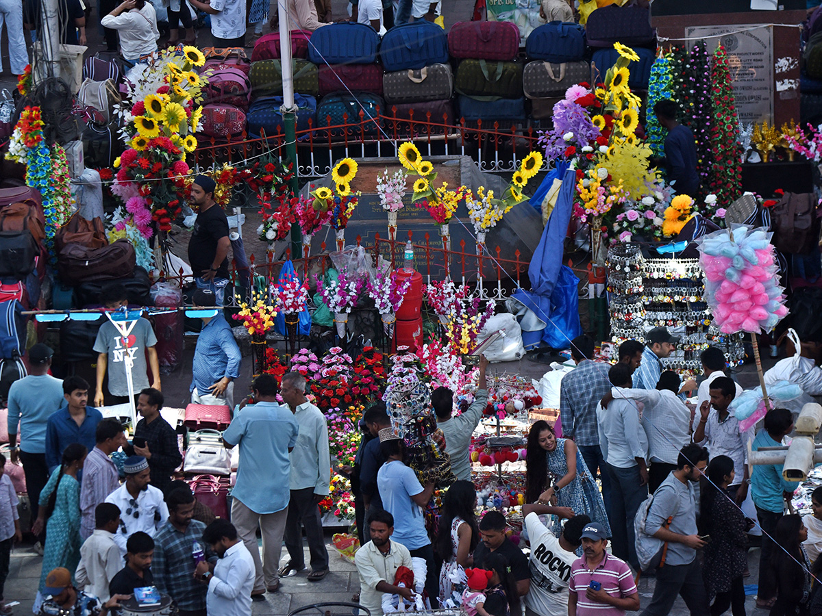 Ramadan_20Nights_20at_20Charminar_20Hyderabad_20Photos__20_284_29.jpg 4