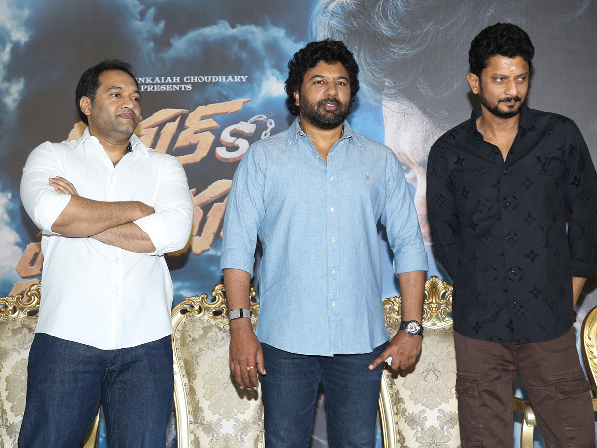 Arjun_20Son_20Of_20Vyjayanthi_20Teaser_20Launch_20Event_20Gallery__20_2811_29.jpg 11